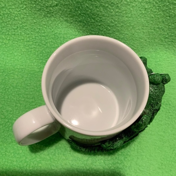 Louisiana Yard Dog Gator Mug NWOT - Picture 3 of 5